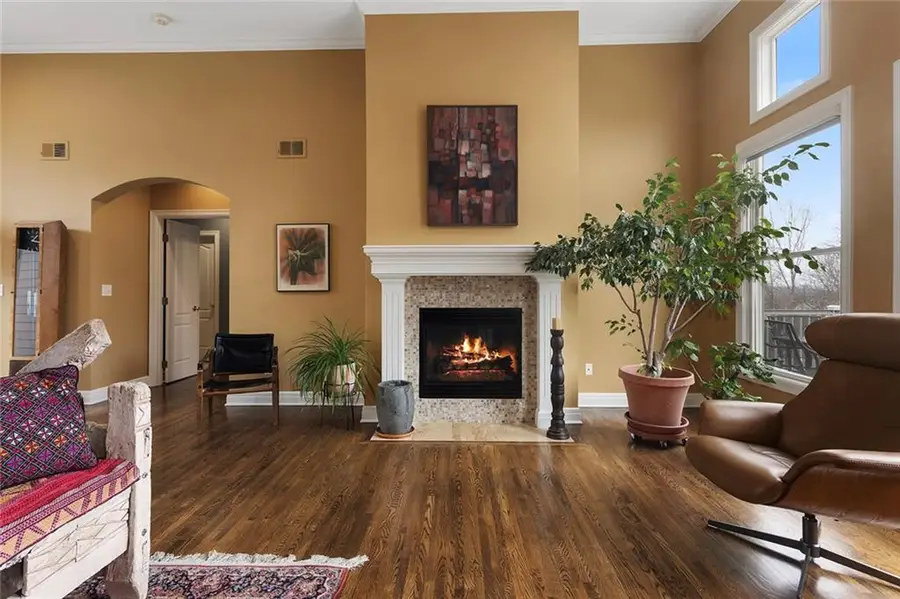 5701 NE Coral Drive, Lees Summit, MO 64064 - #3