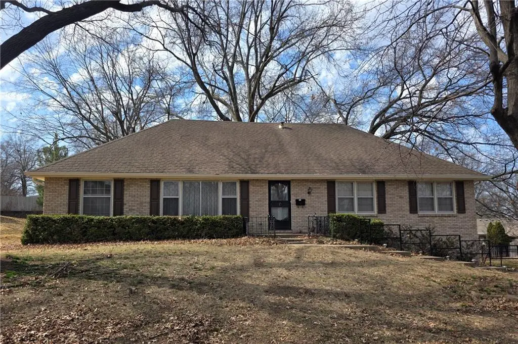 3600 S Delaware Avenue, Independence, MO 64055 - #1