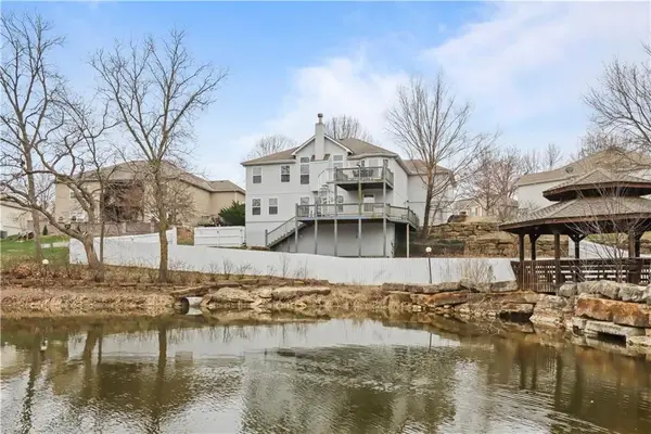 11142 Whispering Lane, Kansas City, KS 66109