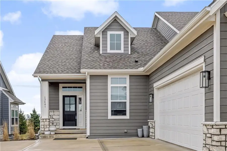 13401 W 174th Place, Overland Park, KS 66221 - #2
