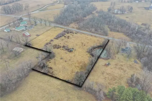 21421 Jesse James Farm Road, Kearney, MO 64060