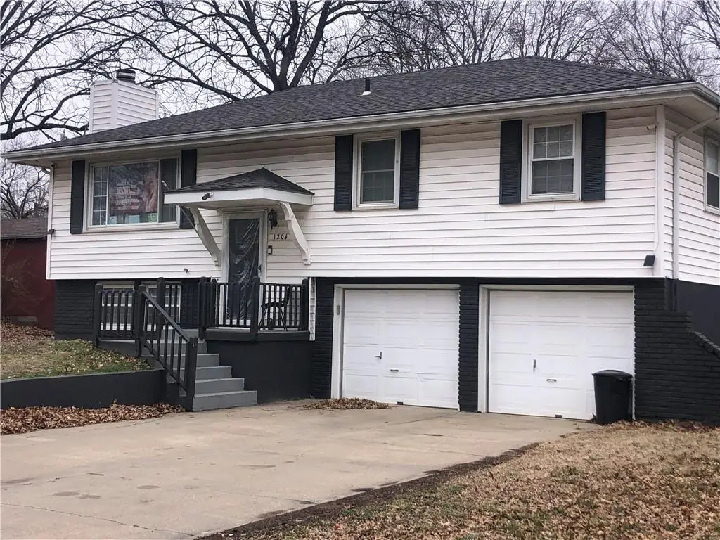 1204 Blueberry Drive, Harrisonville, MO 64701 - #1