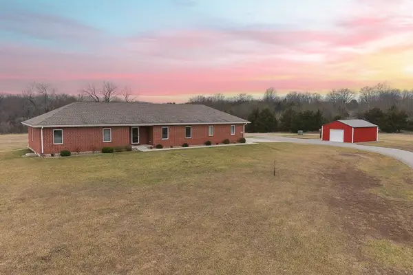 21137 Linwood Road, Linwood, KS 66052