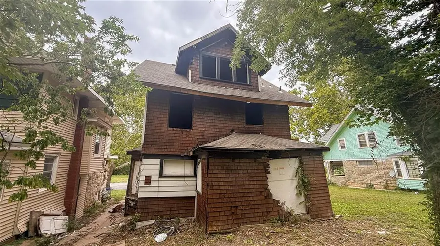 4015 Prospect Avenue, Kansas City, MO 64130 - #3