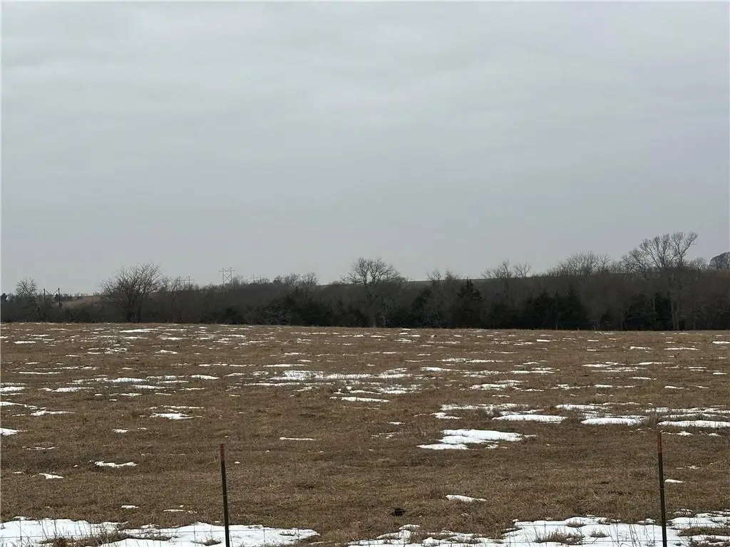 E 550 Road, Overbrook, KS 66524 - #1