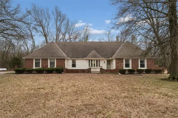 28885 W 223rd Street, Spring Hill, KS 66083