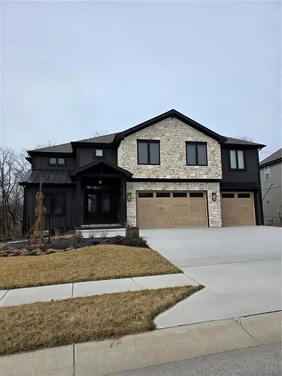 13447 Terrace Park Drive, Kansas City, MO 64152 - #1