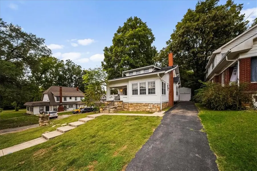 3224 Barber Avenue, Kansas City, KS 66106 - #2