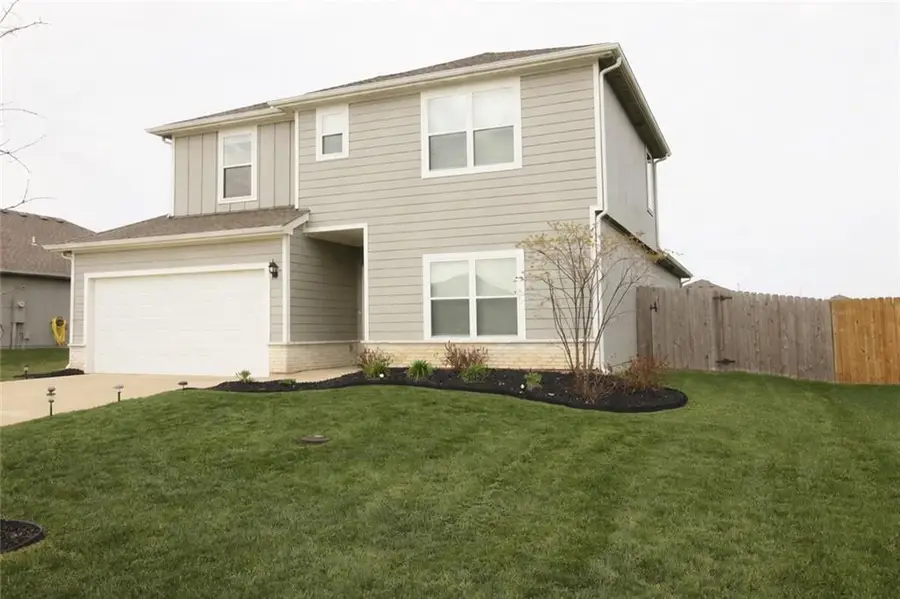 8001 SE 6th Terrace, Blue Springs, MO 64014 - #2