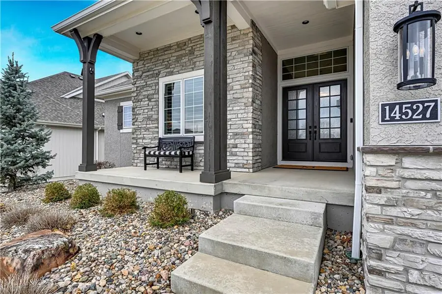 14527 S Parkhill Street, Olathe, KS 66062 - #3