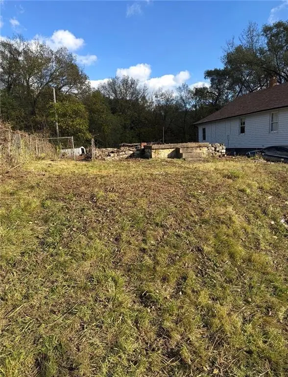 5709 Jackson Avenue, Kansas City, MO 64130 - #1