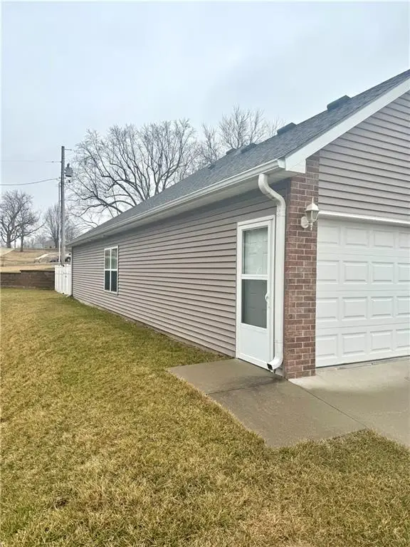 3738 Charles Street, Saint Joseph, MO 64506 - #2