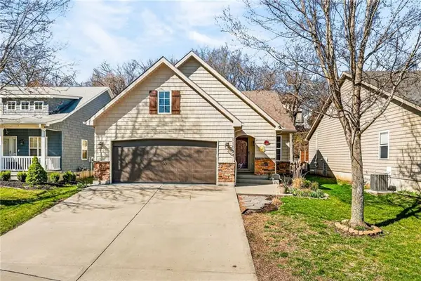 11054 Whispering Lane, Kansas City, KS 66109