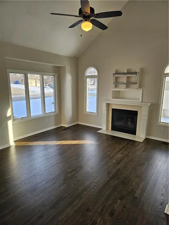 108 Cedar Street, Smithville, MO 64089 - #2