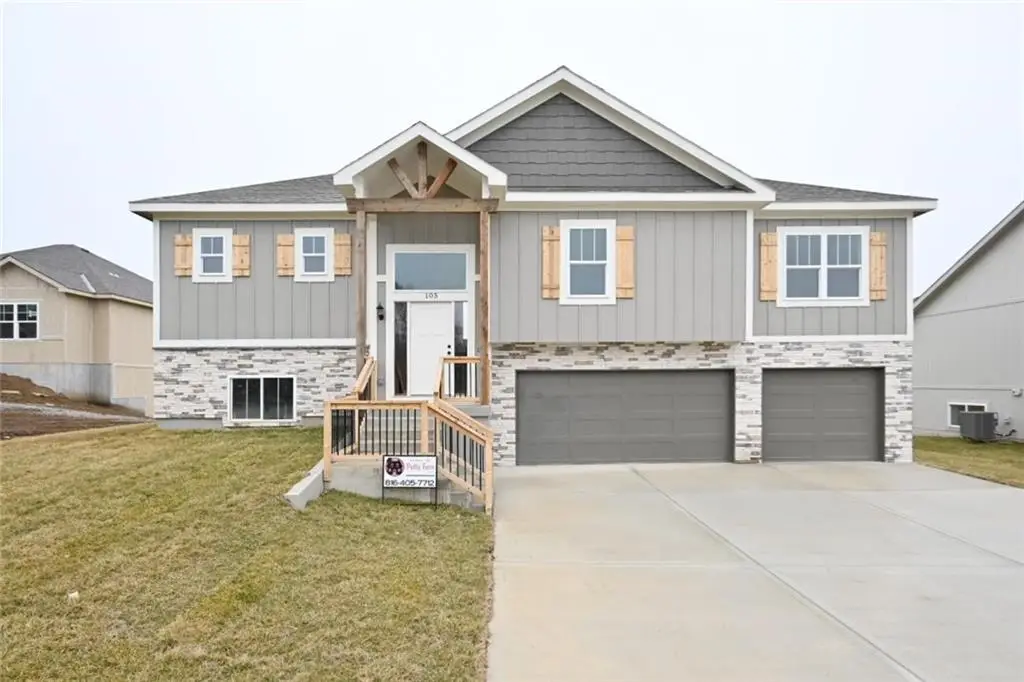 108 Johnson Circle, Dearborn, MO 64439 - #1