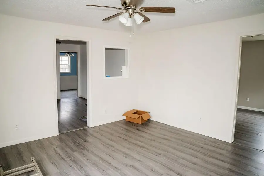 708 E Antelope Street, Girard, KS 66724 - #3