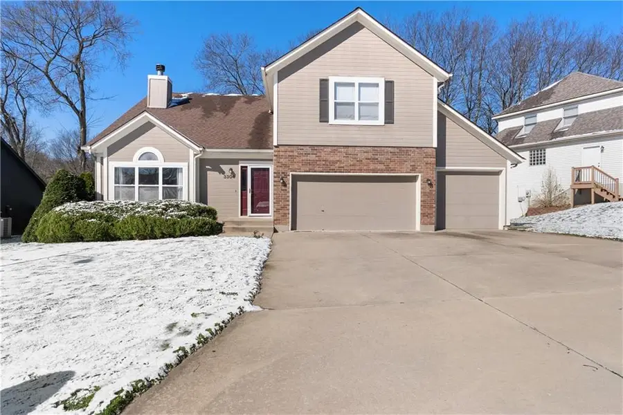 3304 S Cochise Avenue, Independence, MO 64057 - #3