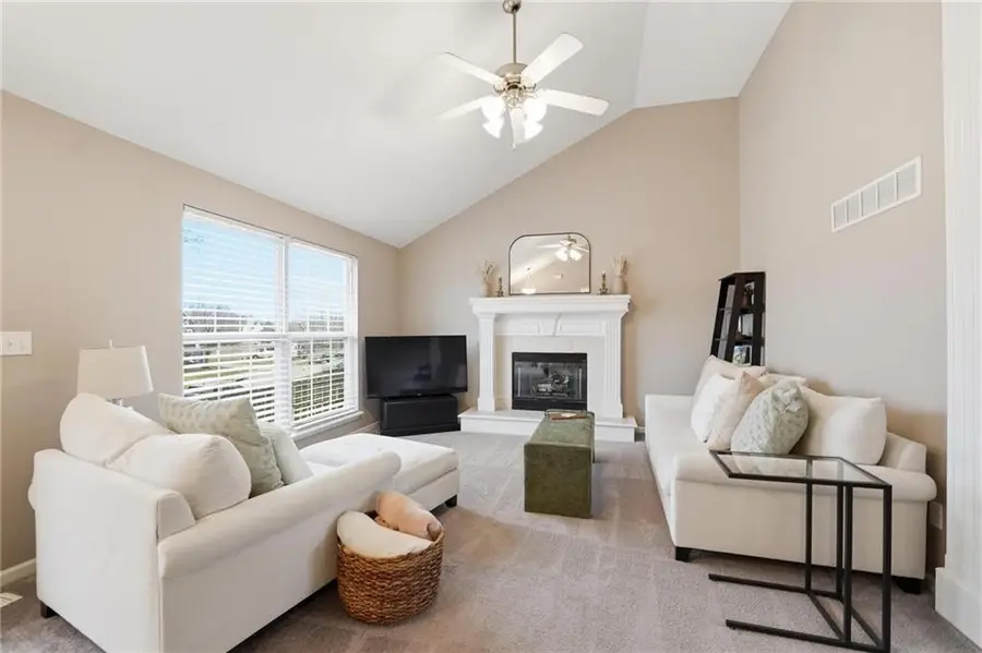 10312 N Cypress Avenue, Kansas City, MO 64156 - #3