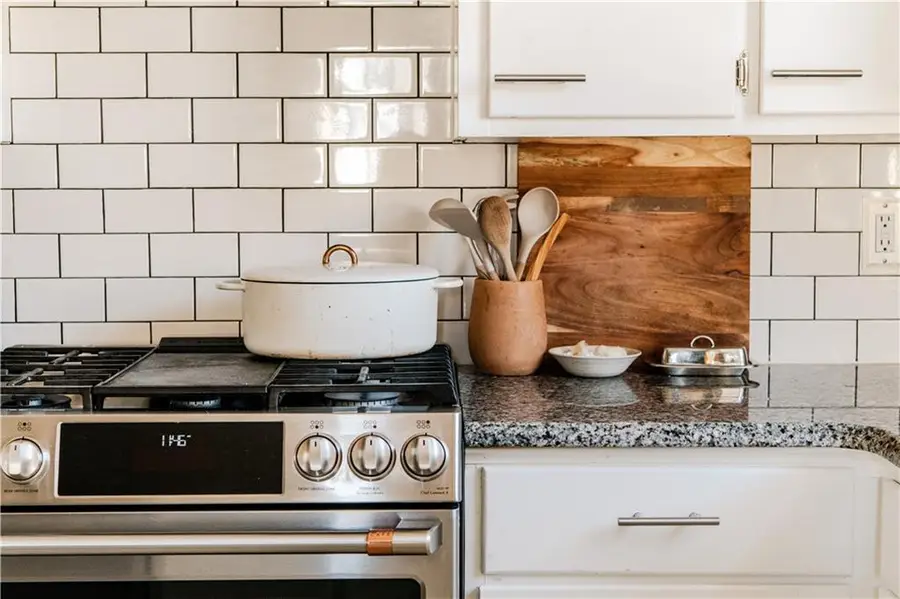 807 Lawrence Avenue, Lawrence, KS 66049 - #2