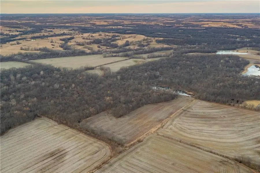 000 520th Road, Knob Noster, MO 65336 - #3