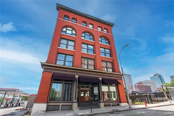 609 Central Street #1104, Kansas City, MO 64105