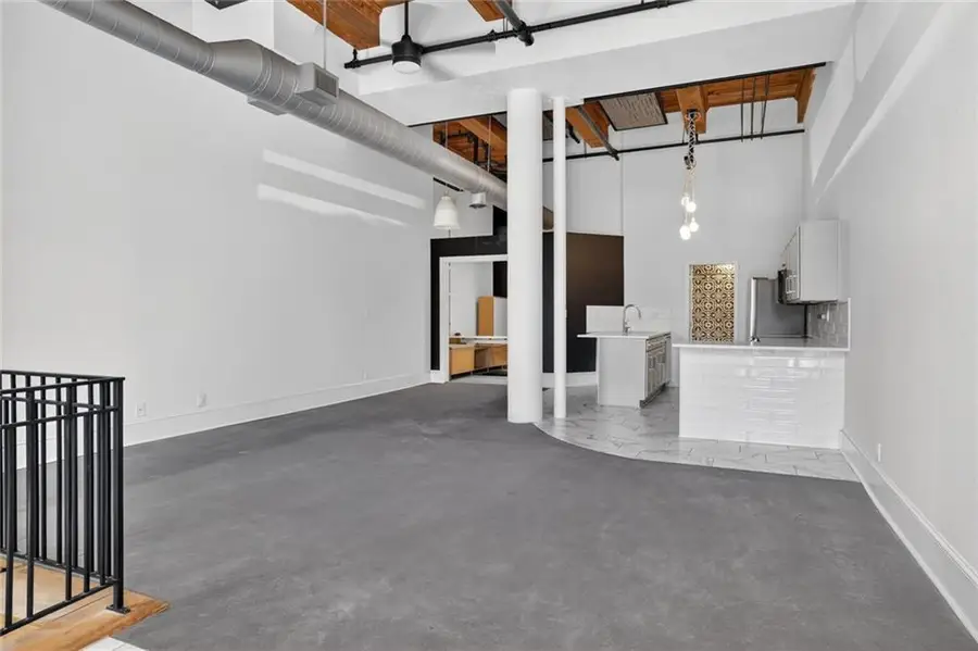 609 Central Street #1104, Kansas City, MO 64105 - #2