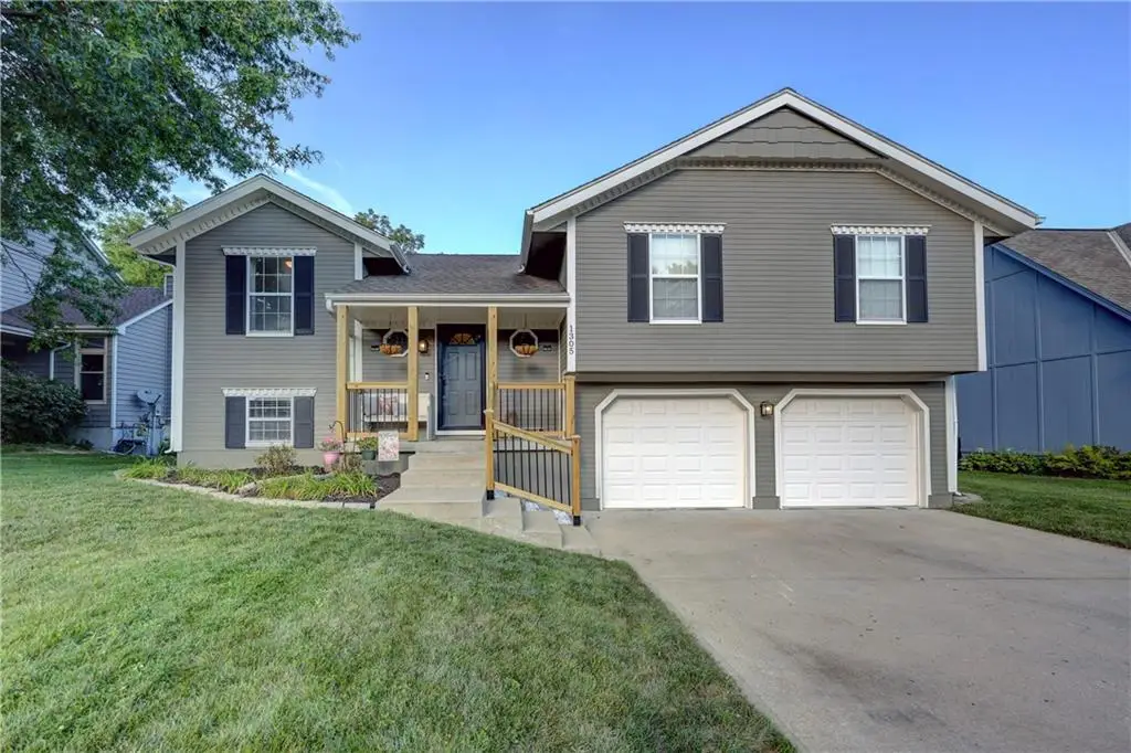 1305 NE Quail Walk Drive, Blue Springs, MO 64014 - #1