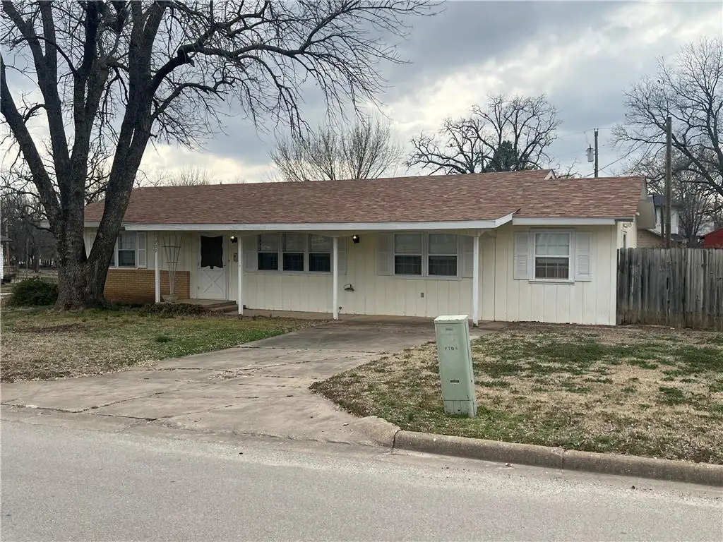 709 N Montgomery Street, Sedan, KS 67361 - #1