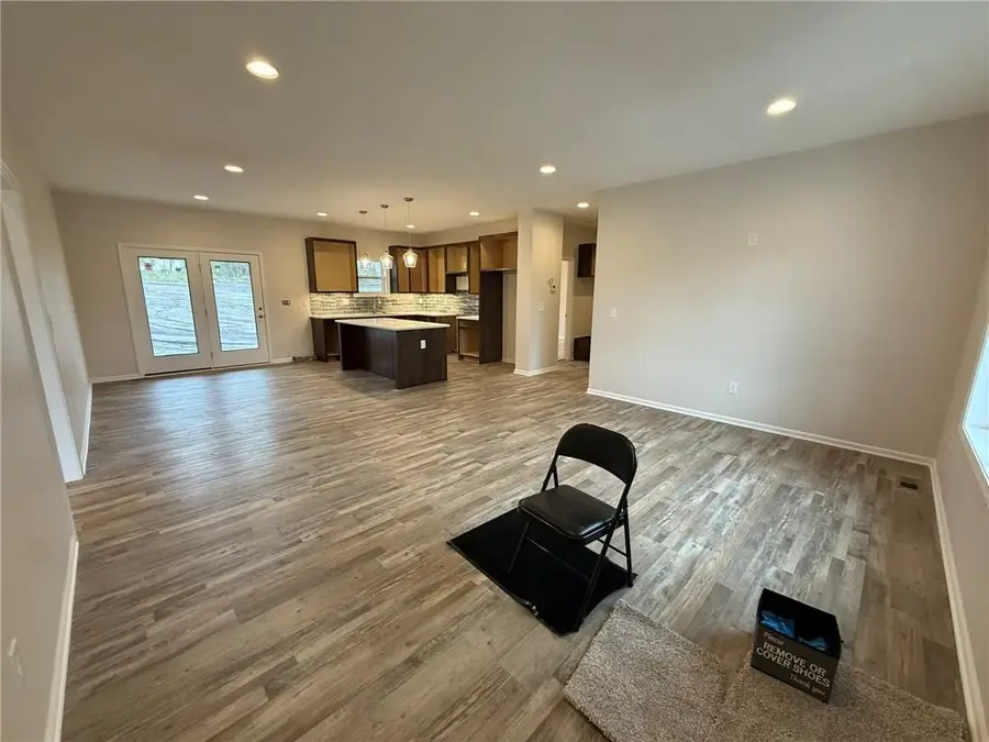 1005 George Court, Effingham, KS 66023 - #3