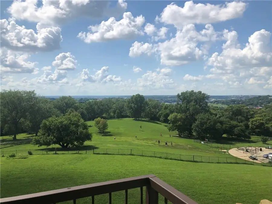 2940 Baltimore Avenue #1204, Kansas City, MO 64108 - #2