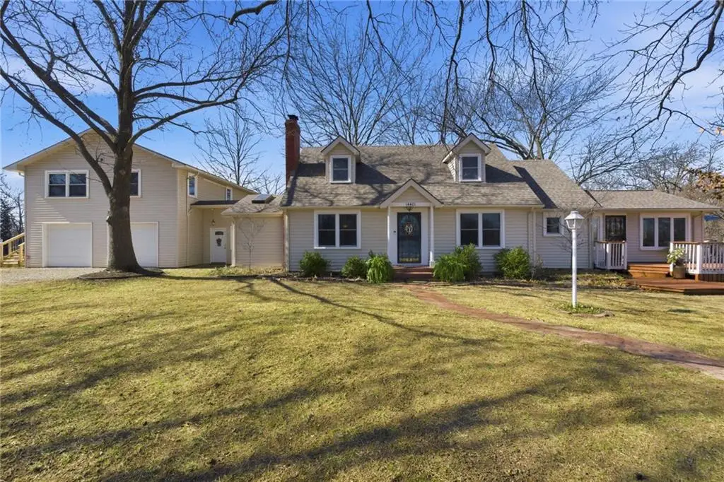 14401 Lookout Drive, Kansas City, MO 64139 - #1