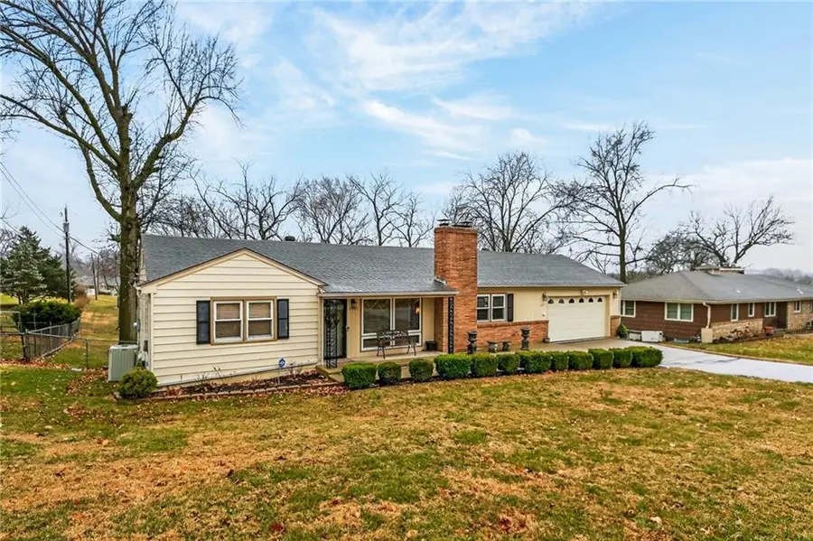 3803 NW 62nd Terrace, Kansas City, MO 64151 - #2