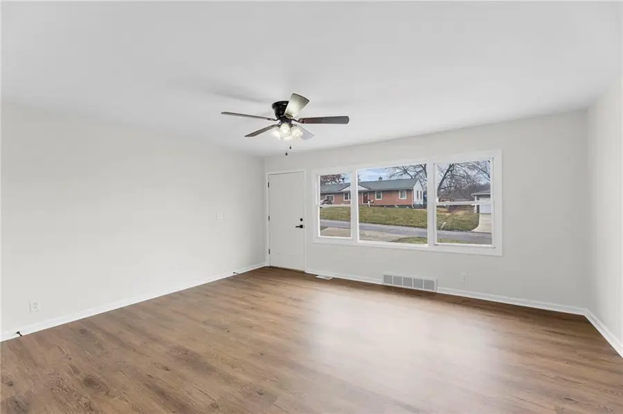 12305 E 52nd Terrace, Kansas City, MO 64133 - #3