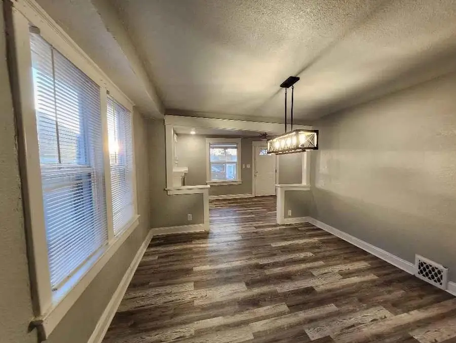 2617 Quincy Avenue, Kansas City, MO 64127 - #3