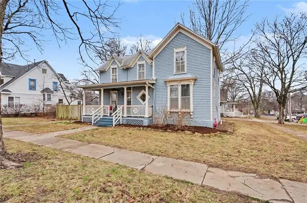 703 9th Street, Baldwin City, KS 66006