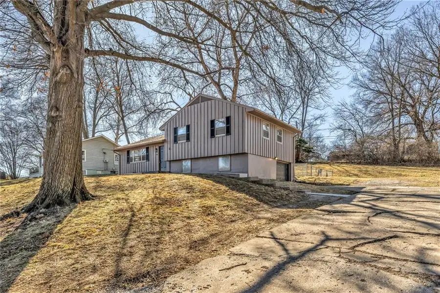 5700 NW Hutson Road, Kansas City, MO 64151 - #2