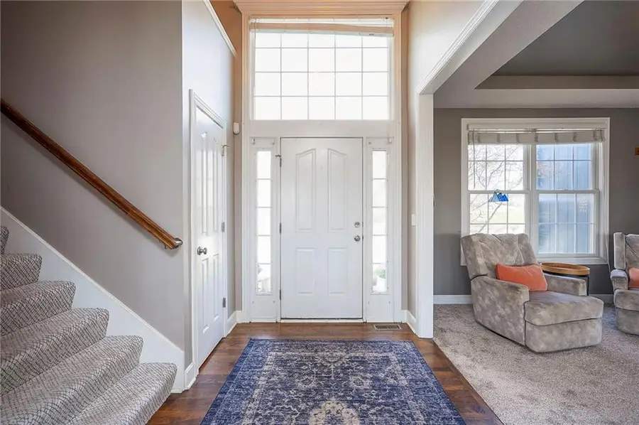 989 S Clearwater Creek Drive, Olathe, KS 66061 - #2