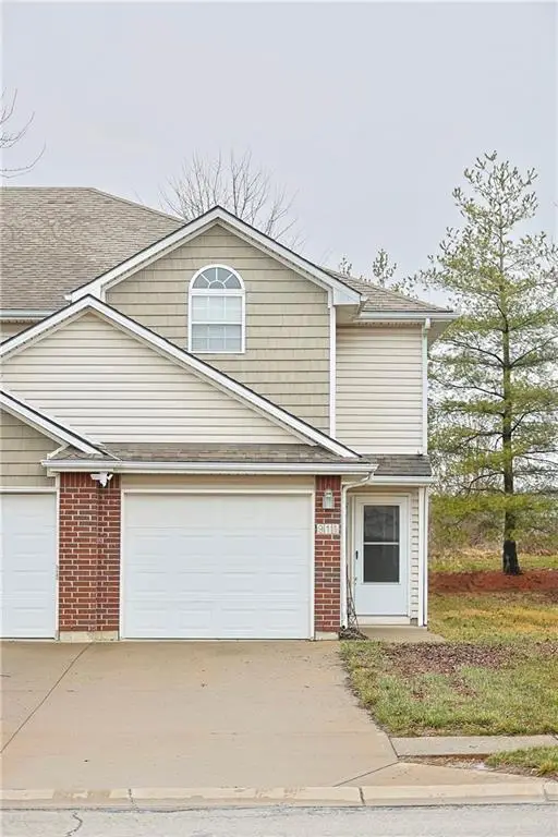 911 SW Peach Tree Lane, Blue Springs, MO 64064 - #1