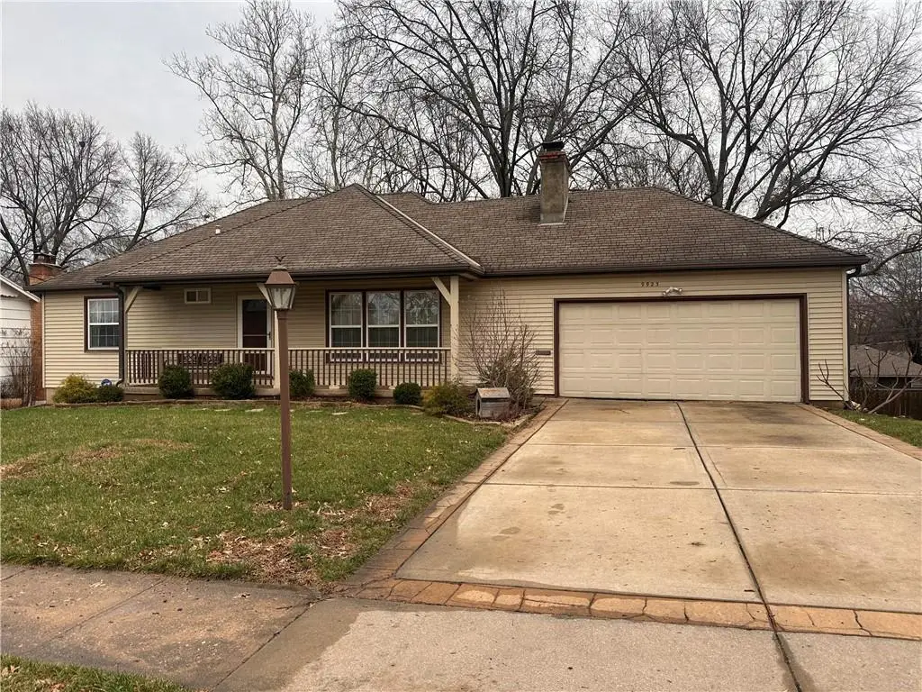 9923 Tracy Avenue, Kansas City, MO 64131 - #1