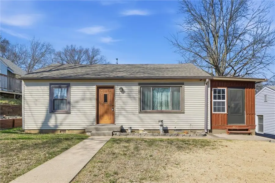 1307 Santa Fe Street, Atchison, KS 66002 - #2