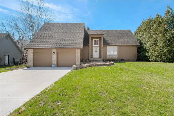 525 E 129th Terrace, Kansas City, MO 64145