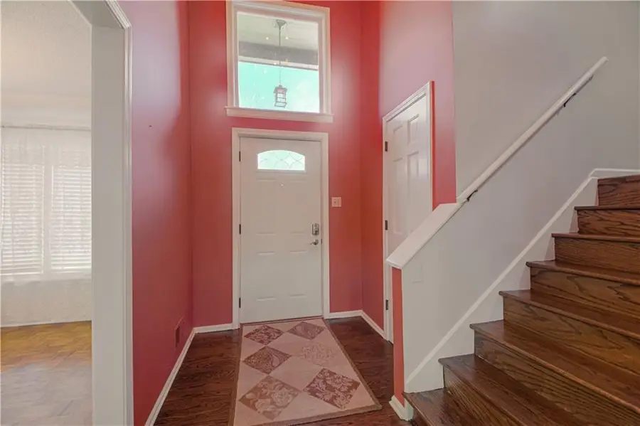 525 E 129th Terrace, Kansas City, MO 64145 - #3