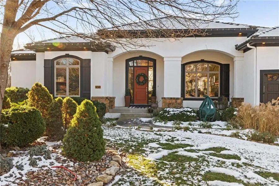 2421 NE Lake Breeze Drive, Lees Summit, MO 64086 - #2