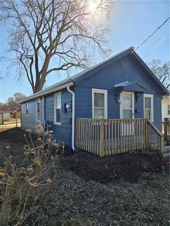 206 E Collage Street, Clinton, MO 64735 - #3