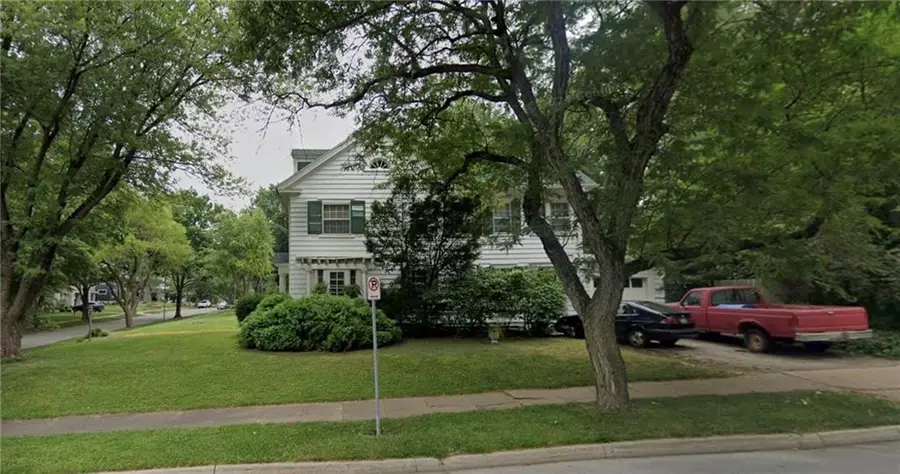 5500 Central Street, Kansas City, MO 64113 - #3