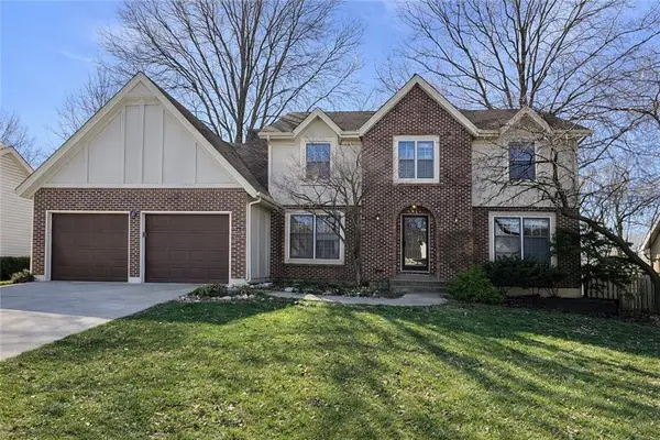 7936 Alden Street, Lenexa, KS 66215
