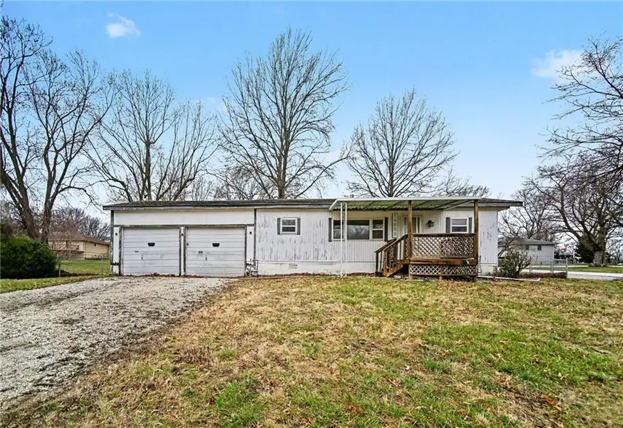 16000 Lawrence Avenue, Belton, MO 64012 - #2