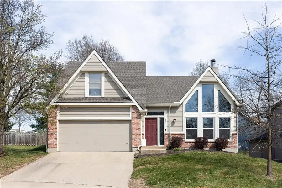 4711 Roundtree Court, Shawnee, KS 66226 - #2