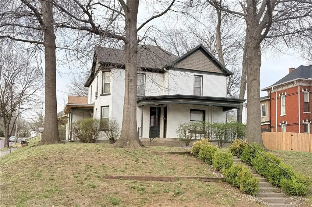 1125 Santa Fe Street, Atchison, KS 66002 - #1