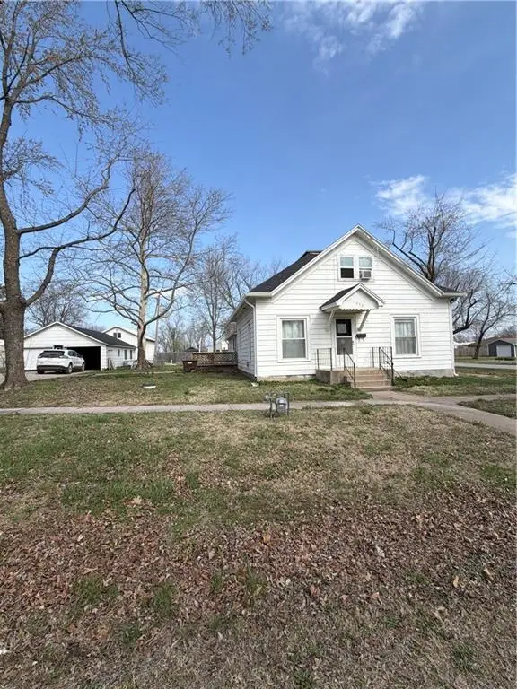 1222 Elm Street, Humboldt, KS 66748 - #1